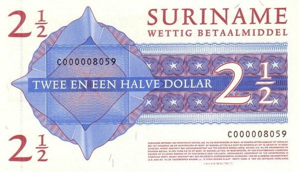 2 1/2 доллара 01.01.2004 года. Суринам. р156